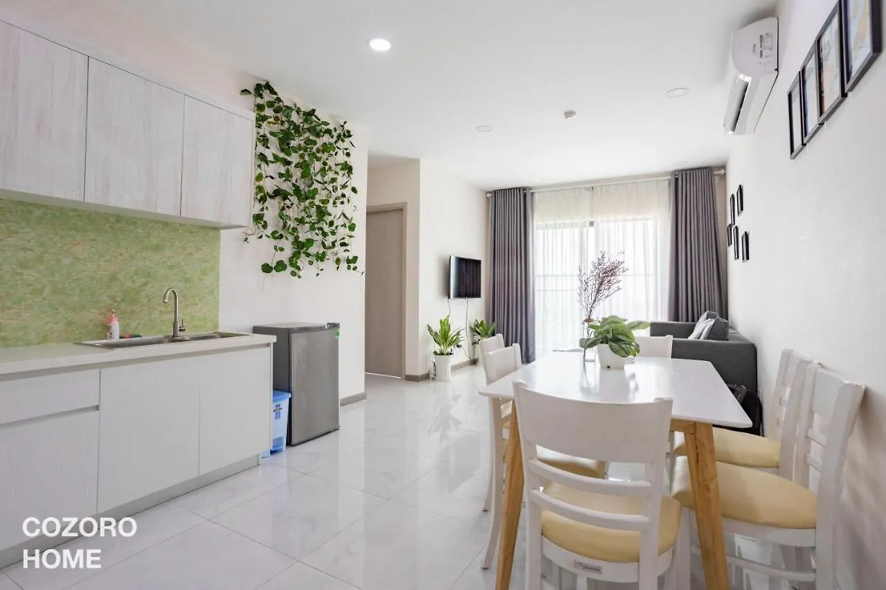 Cozoro Home 4 - Luxury Apartment 2Br & Free Pool & Gym Ho Chi Minh City