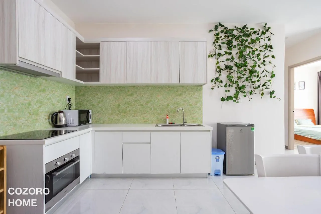 Cozoro Home 4 - Luxury Apartment 2Br & Free Pool & Gym Ho Chi Minh City